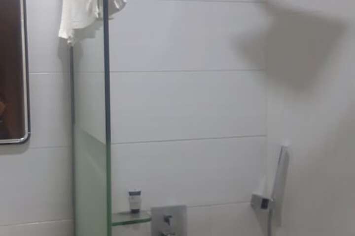 Room 32 of 90