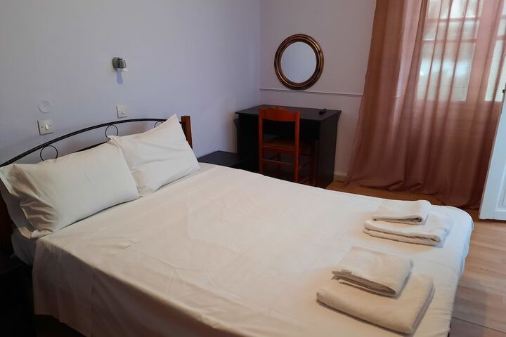 Room 2 of 12