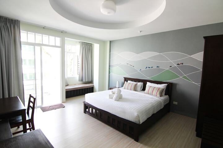Room 19 of 80