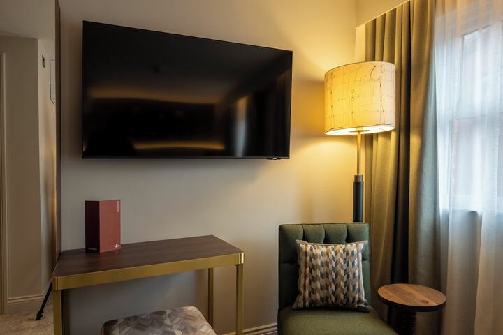 Room 17 of 109