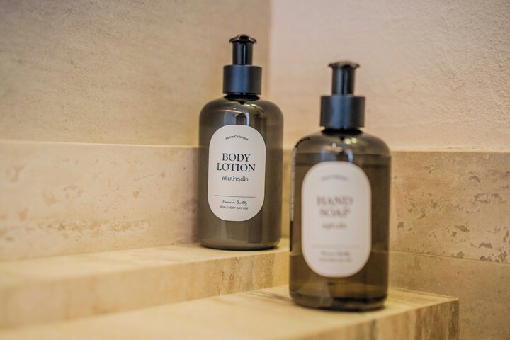 Room 106 of 151