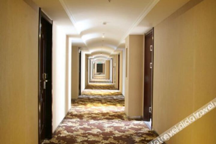 Hotel Interior 5 of 15