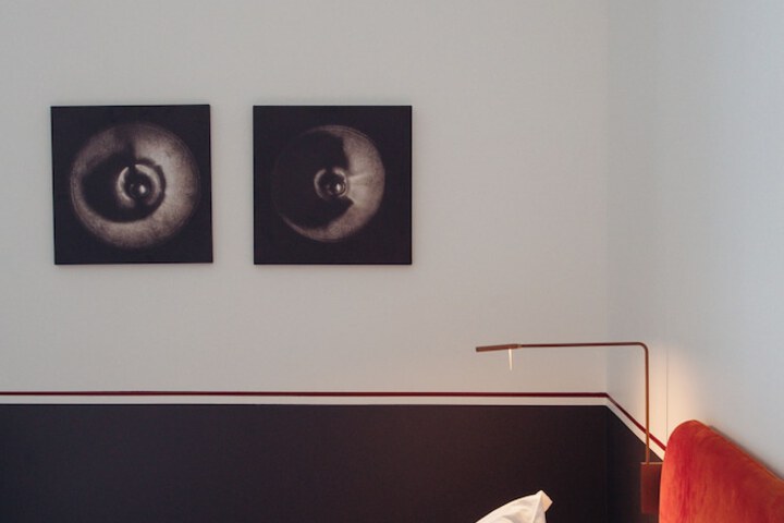 Room 42 of 91