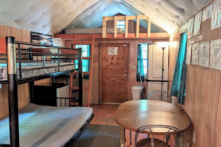 Room 30 of 46