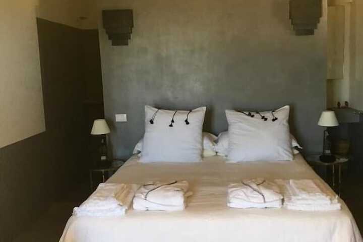 Room 13 of 116