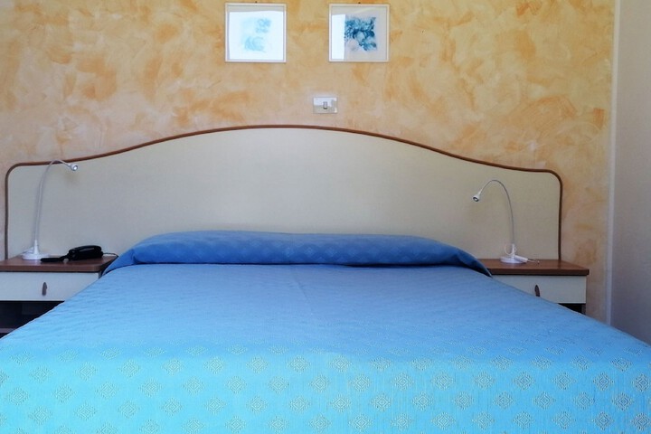 Room 17 of 70