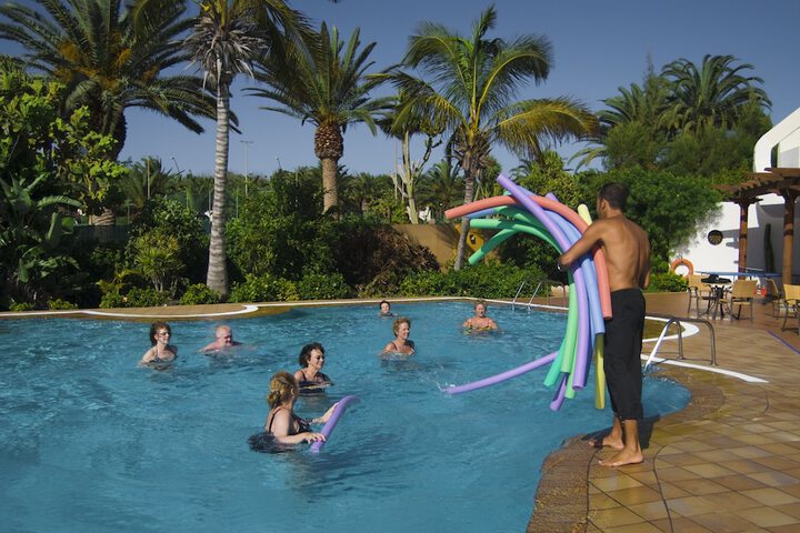 Hotel with Pool