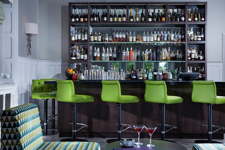 Lounge 161 of 191