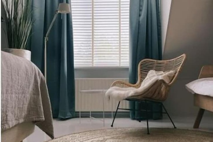 Room 4 of 14