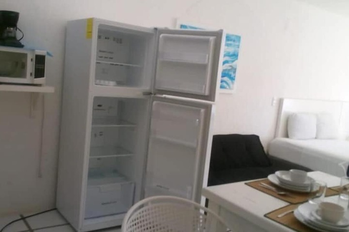Room 2 of 42