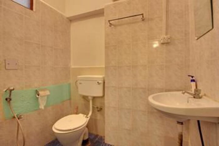 Room 2 of 14