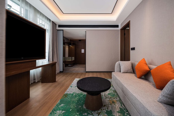 Room 41 of 88