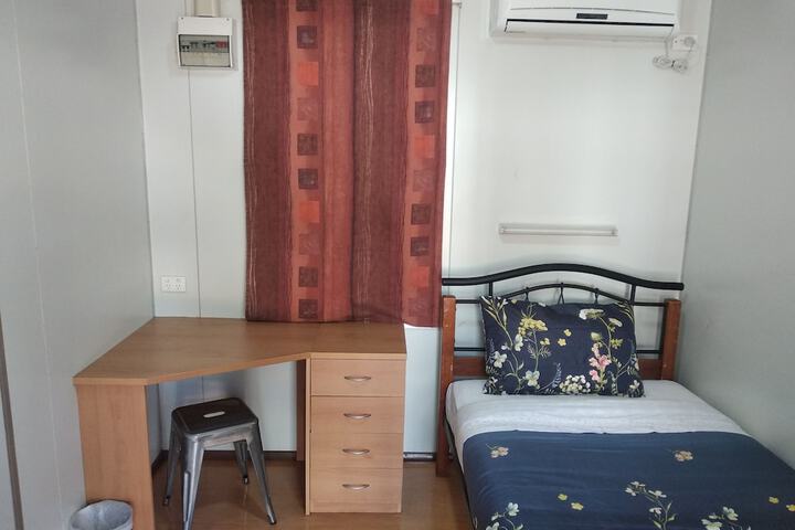 Room 2 of 13