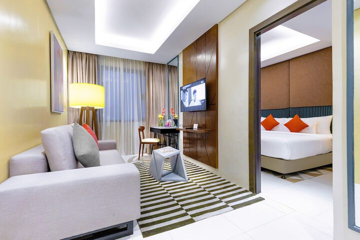 Room 76 of 156