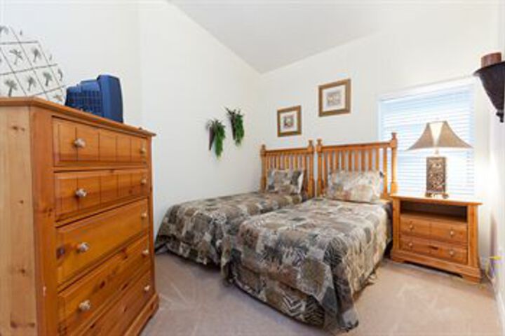 Room 16 of 46