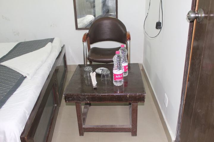 Room 10 of 21