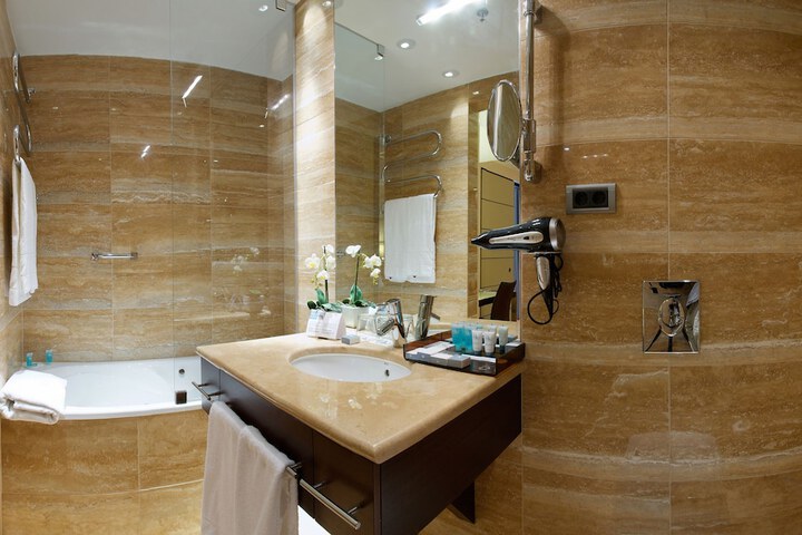 Bath Photo