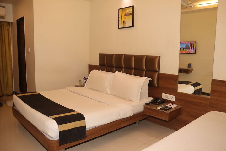 Room 12 of 54