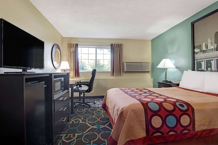 2 Double Beds (5 of 9)