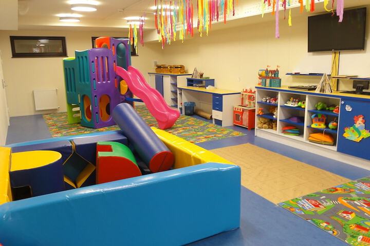 Children's play area - indoor