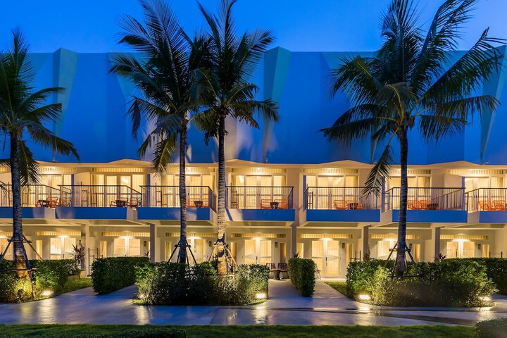 Hotel 87 of 95