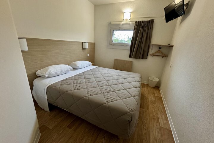 Room 22 of 30