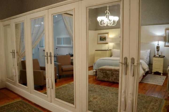 Room 30 of 57