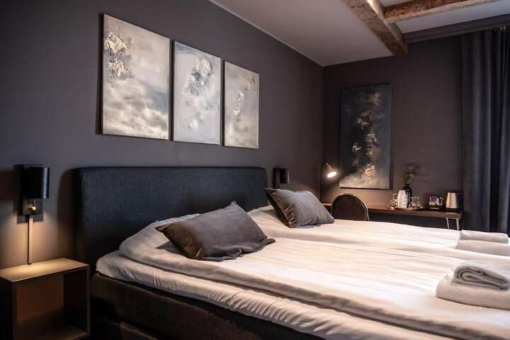 Room 19 of 45