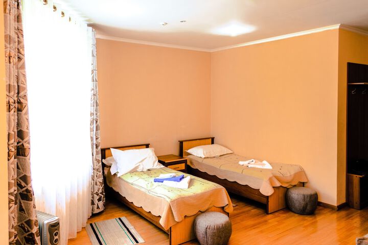 Room 36 of 38