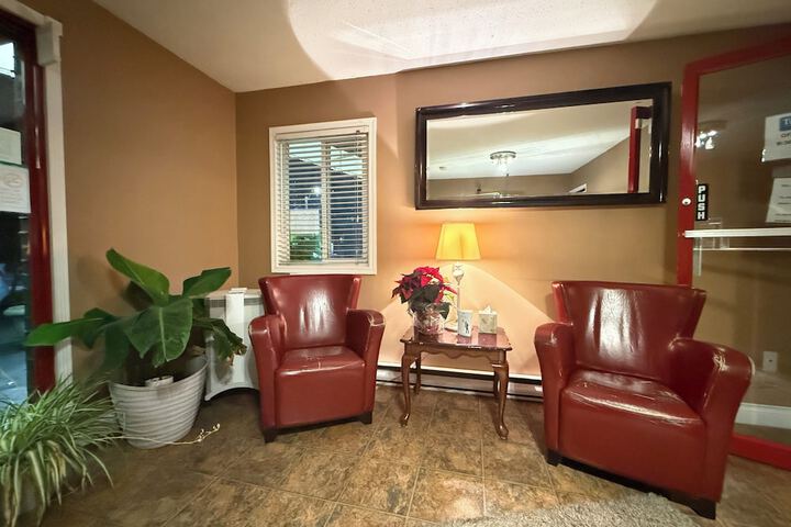 Hotel Interior 4 of 48