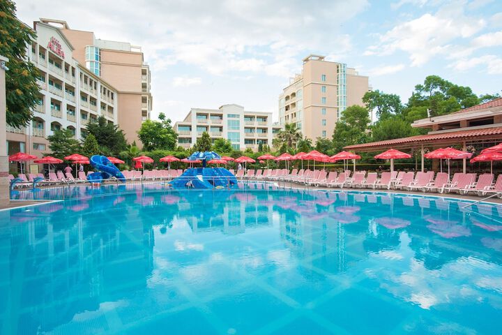 Pool 30 of 55