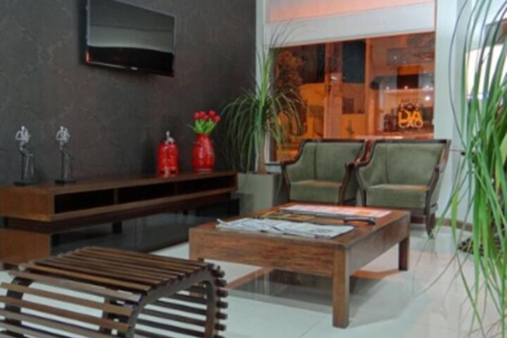 Guest Lobby