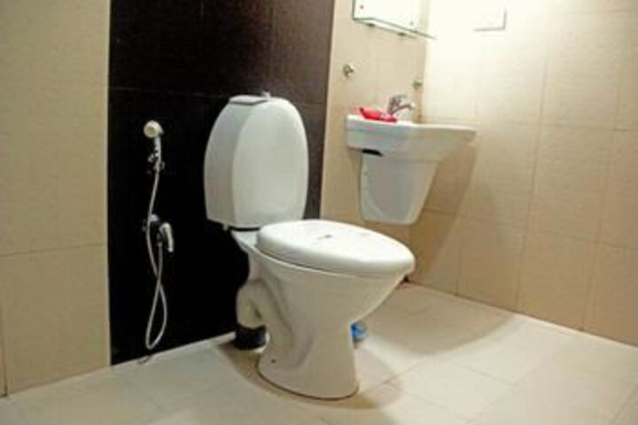 Room 2 of 12