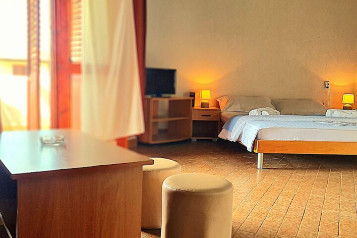 Hotel 40 of 42