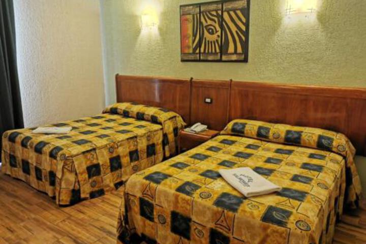 Hotel Salmones