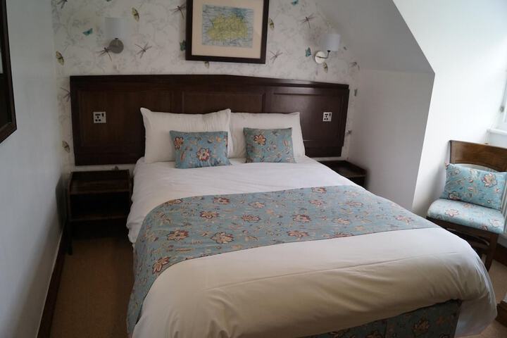 Room 9 of 51