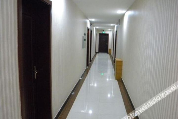 Hotel Interior 5 of 24