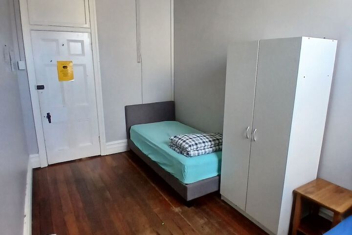 Room 7 of 52