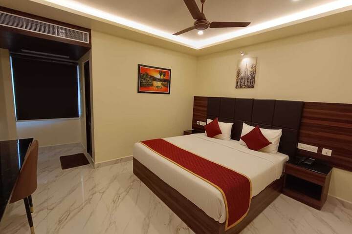 Room 16 of 26