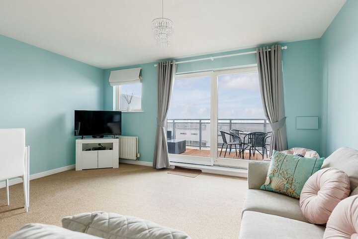 Room 2 of 35