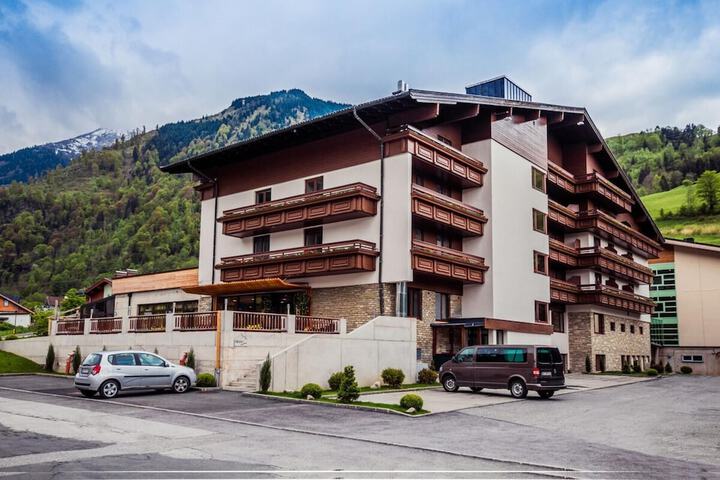 Hotel 164 of 184