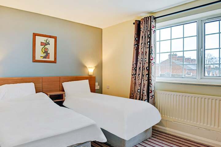 Room 25 of 50