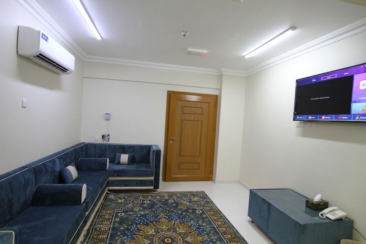 Room 14 of 23