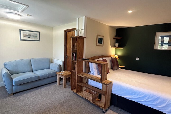 Room 63 of 210