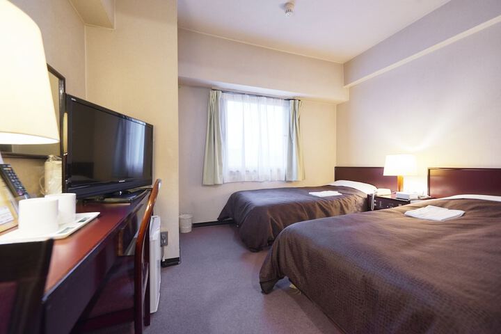 Room 12 of 44