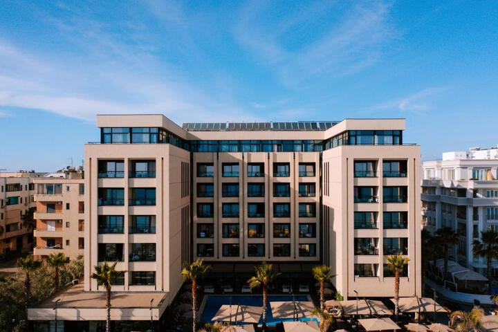 Royal G Hotel & SPA 4 Star