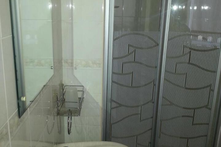 Clean Restrooms