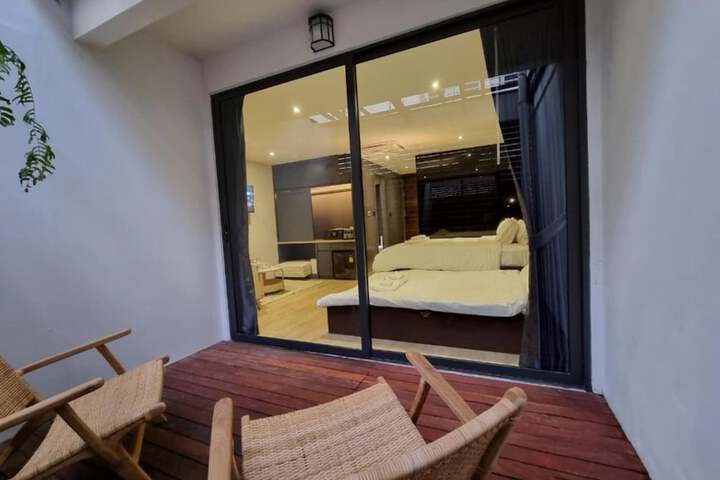Room 43 of 56