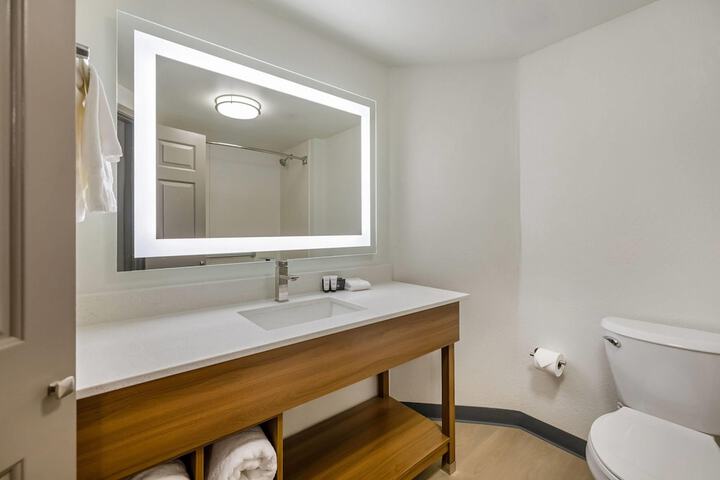 Clean Restrooms