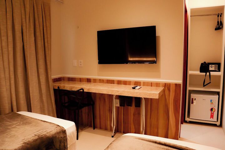 Room 30 of 60